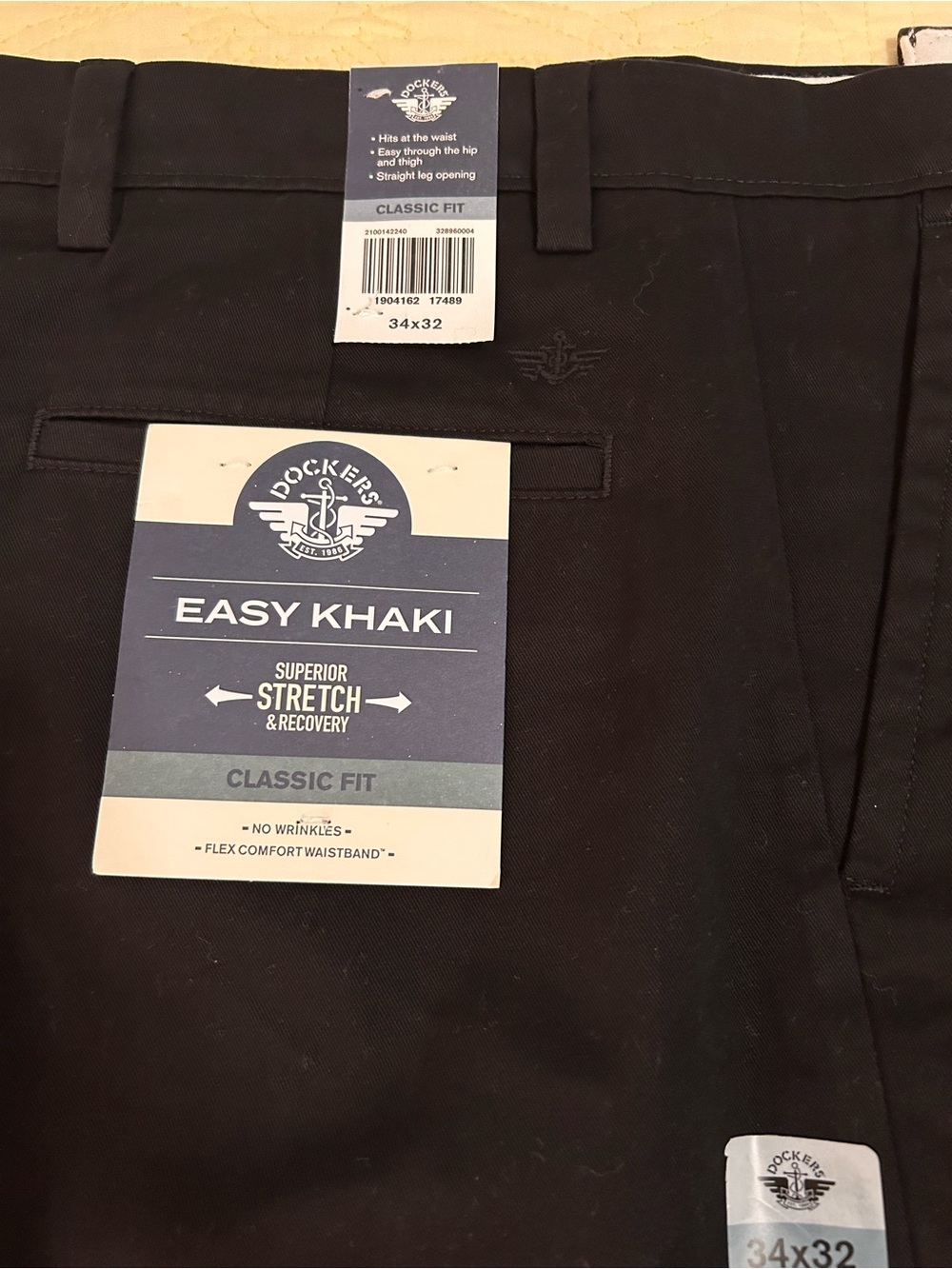 Dockers Black Easy Khaki Classic Fit Men’s Chinos - Picture 2 of 10